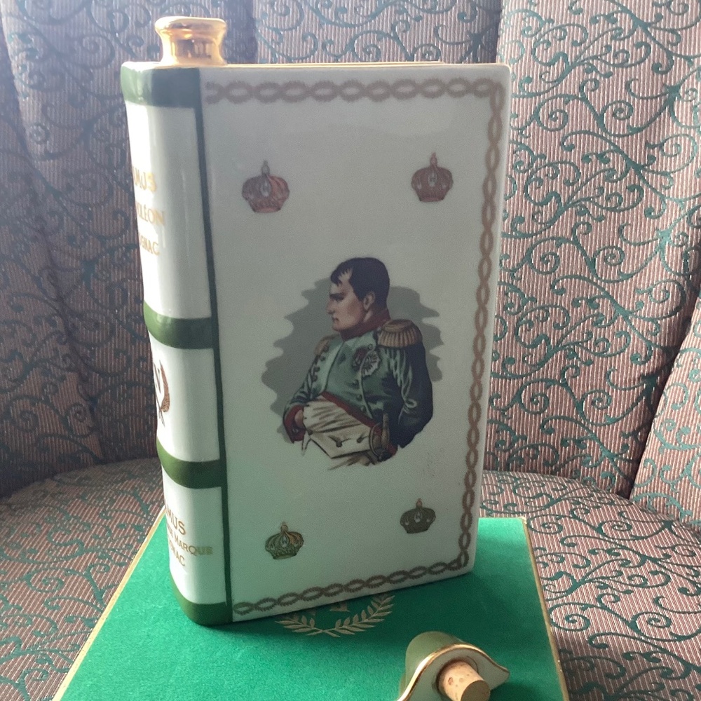 Limoges 1969 Camus Cognac Napoleon Porcelain Decanter